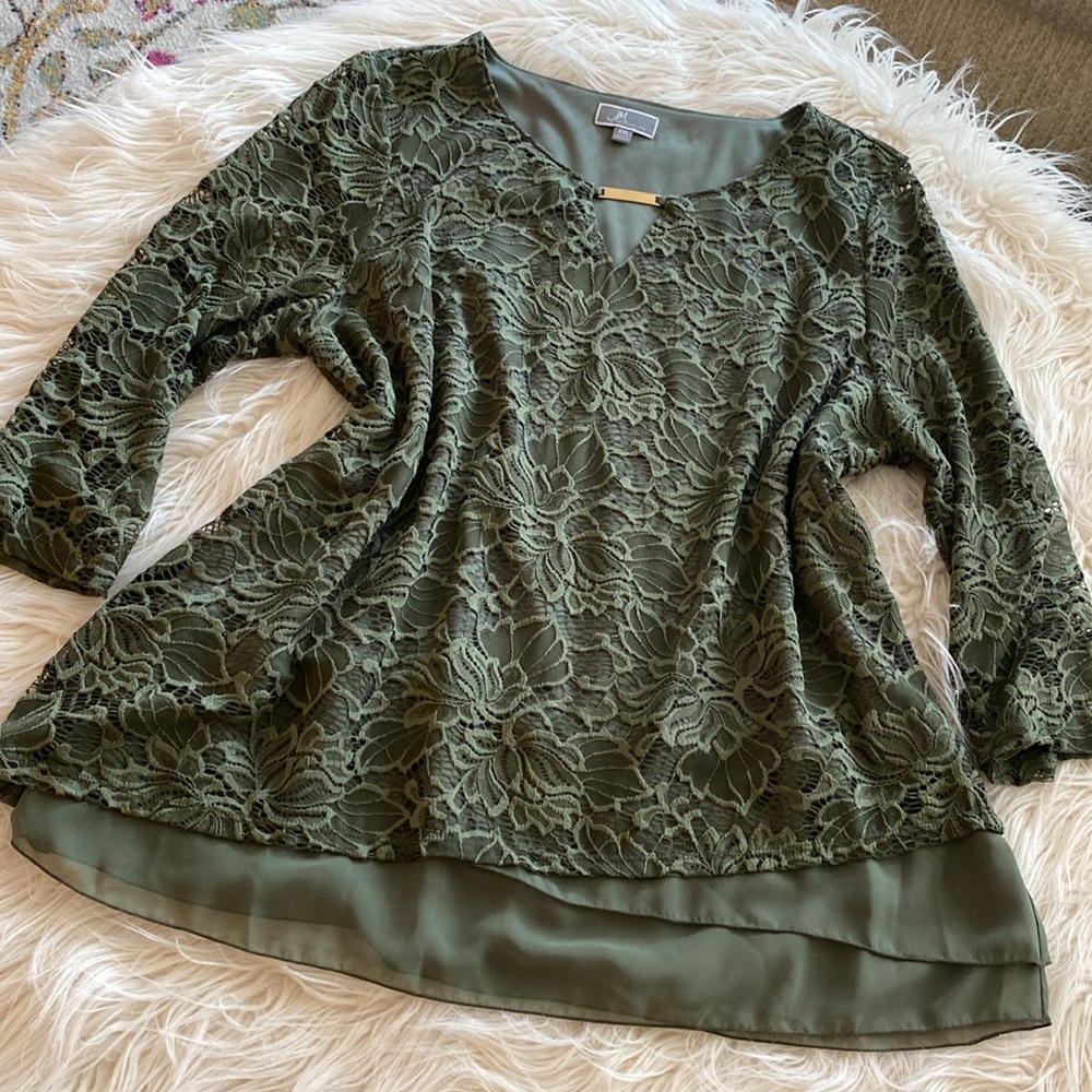 JMCollection lace top